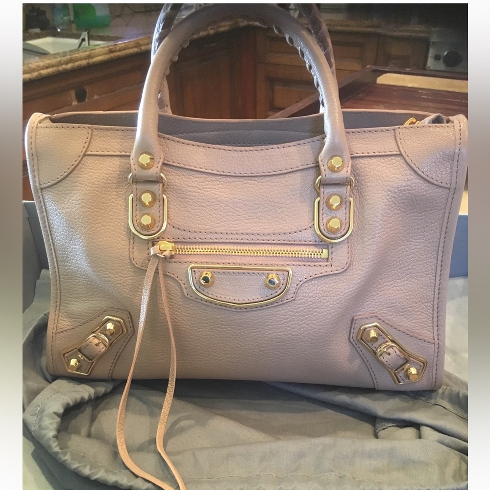 ➕ Balenciaga Metallic Edge City Leather Tote in Rose Des Sables ➕ - Picture 4 of 6